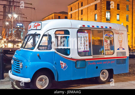 Ice Cream Van, Albert Dock, Liverpool Stockfoto