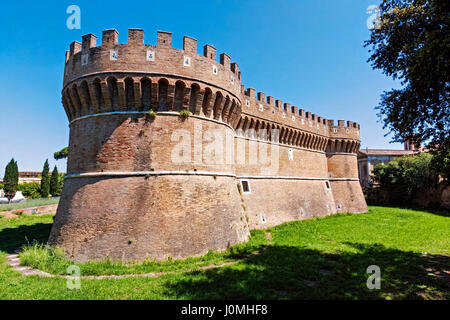 Ansicht des römischen Burg von Giulio II, Ostia Antica - Italien Stockfoto