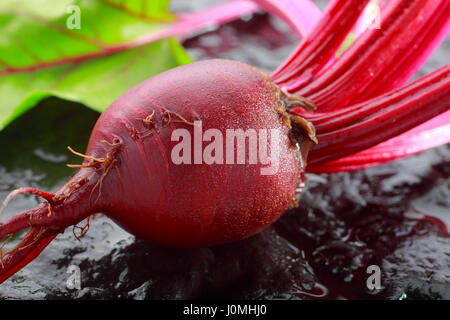 Frische rote Beete Detail. Nahaufnahme. Stockfoto