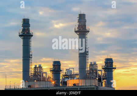 Erdgas kombiniert und Dampfturbinenkraftwerk Stockfoto