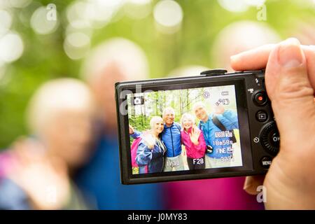 Person, Fotos mit der Digitalkamera. Stockfoto