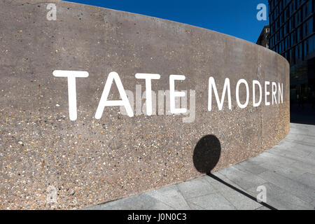 Das Switch-Haus eine zehn Etagen Erweiterung der Tate Modern Art Gallery, London. Entworfen von Herzog & de Meuron, geöffnet Juni 2016 Stockfoto