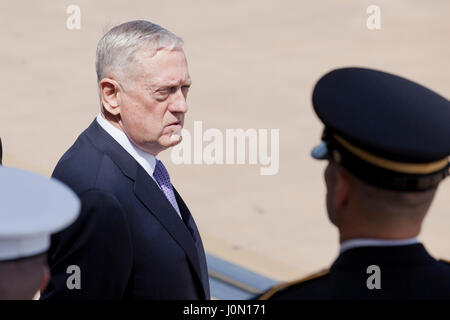 US-Verteidigungsminister Jim Mattis im Pentagon - Washington, DC USA Stockfoto