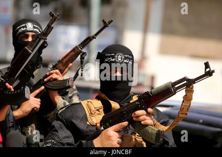 Gaza-Stadt, Gazastreifen, Palästinensische Gebiete. 15. April 2017. Bildnachweis: ZUMA Press, Inc./Alamy Live-Nachrichten Stockfoto