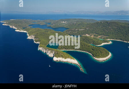 Luftaufnahme von Meersalzseen auf der Insel Mljet, Kroatien Stockfoto