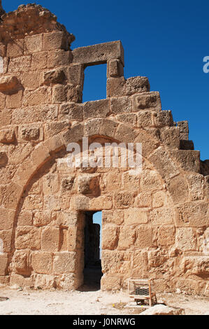 Jordanien: Details der Burg Ajloun, maurischen Burg auf einem Hügel von der Stadt im 12. Jahrhundert gebaut durch die Mamelucken vergrößert Stockfoto