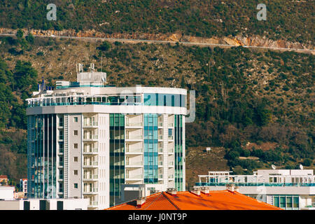 Hotel Tre Canne an der Küste von Budva, Montenegro Stockfoto