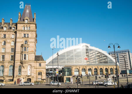 North Western Hall, einmal 5-Sterne-Hotel, jetzt, Studentisches Wohnen, Liverpool, Merseyside, England, Welterbe, City, Nord, Nord, England, Englisch, UK. Stockfoto