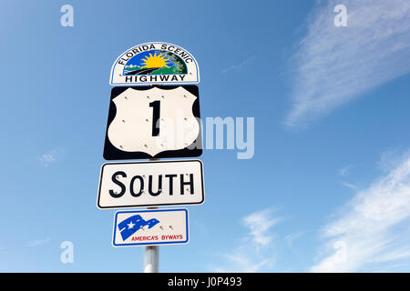 Marathon Key, Fl, USA - 16. März 2017: Florida scenic Highway Nummer eins Zeichen auf Florida Keys, Vereinigte Staaten von Amerika