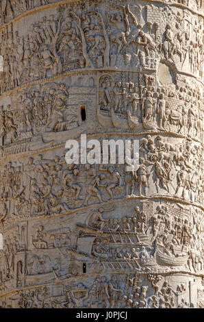 Relief, Detailansicht der Trajanssäule, Rom, Italien, Europa Stockfoto