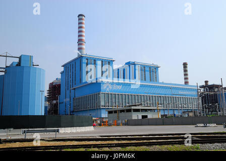 Andrea Palladio-Kraftwerk ist im Besitz von ENEL. Es ist ein Polyfuel-Kraftwerk in Fusina in der Nähe von Venedig gelegen. Das Kraftwerk ist powered by Refuse-derived Kraftstoff (RDF) und Kohle. Stockfoto