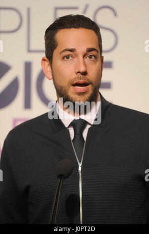 Zachary Levi besucht das Volk Wahl Awards 2016 Nominee Ankündigung auf das Paley Center for Media am 3. November 2015 in Los Angeles, Kalifornien. Stockfoto