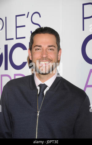 Zachary Levi besucht der Menschen Choice Awards 2016 Nominee Ankündigung am 3. November 2015 in Los Angeles, Kalifornien. Stockfoto