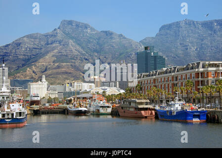 Alfred Becken und Stadtbild Victoria und Alfred Waterfront Kapstadt Südafrika Stockfoto