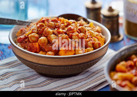 Mango-Süßkartoffel-Kichererbsen-curry Stockfoto