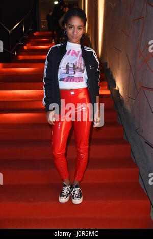 Welt-Premiere von "Sie werden gesucht" Amazon Originalserie im U3-Tunnel am Potsdamer Platz-Platz - nach der Party Featuring: Lary wo: Berlin, Deutschland bei: 15. März 2017 Stockfoto