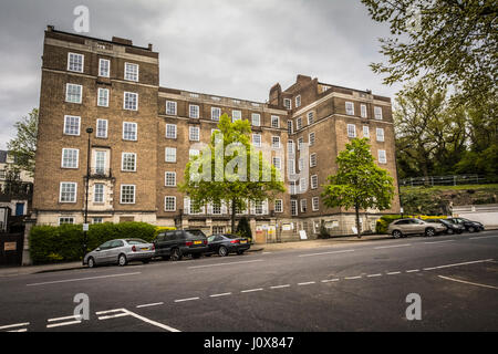 Kontroverse umgibt die geplante Sanierung der Duke's Lodge Villen in Holland Park, der von der christlichen Candy CPC-Gruppe. Stockfoto