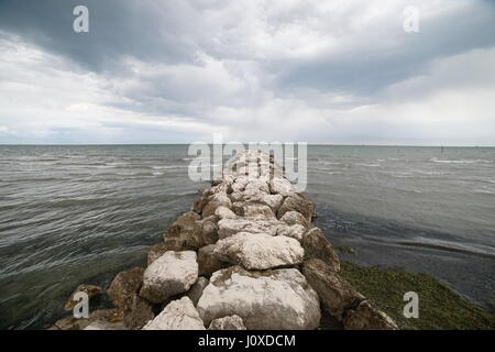 Bewölkten Tag in Lido von Venedig, Italien Stockfoto