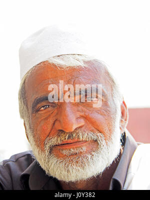 Pensionierte muslimischen Mann in Dubai, VAE. Stockfoto