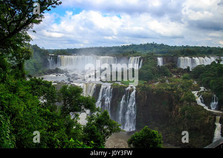 Devis Kehle Iguazu Wasserfälle, Argentinien, Brasilien Stockfoto