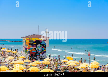 Braun Hotel am Strand - 17. April 2017, Tel Aviv-Yafo, Israel Stockfoto