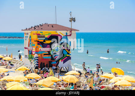 Braun Hotel am Strand - 17. April 2017, Tel Aviv-Yafo, Israel Stockfoto