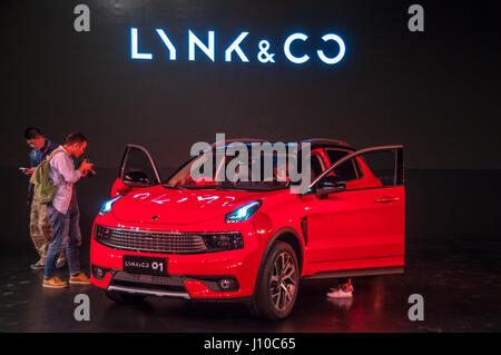 Shanghai, China. 16. April 2017. LYNK & CO 01 Produktion Auto China Marke starten in Shanghai Stockfoto