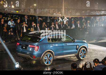 Shanghai, China. 16. April 2017. LYNK & CO 01 Serienauto Enthüllung an Markenlaunch China in Shanghai. Stockfoto