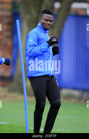 Leicester, England, 17. April 2017.   LCFC Mittelfeldspieler Daniel Amarty Training am Boden in Bereitschaft für das Rückspiel der UEFA Champions League Viertel Finale Krawatte mit Atletico Madrid Belvoir-Antrieb.  © Phil Hutchinson/Alamy Live-Nachrichten Stockfoto