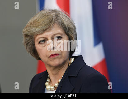 Neu gewählte britische Premierminister Theresa Mai im Kanzleramt in Berlin, Deutschland, 20. Juli 2016 abgebildet. Foto: Soeren Stache/Dpa | weltweite Nutzung Stockfoto