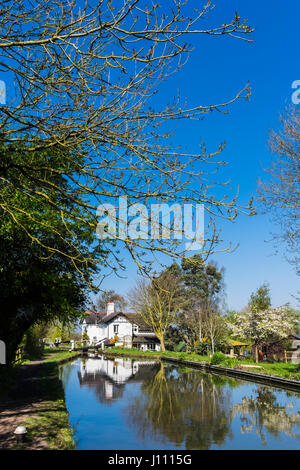 Grand Union Canal in Tring Gipfel & Reservoir, Hertfordshire, England, Großbritannien Stockfoto