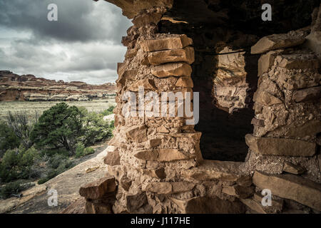 Native American Indian Ruin, Salt Creek, Nadeln Bezirk, Canyonlands National Park, Utah, USA. Stockfoto