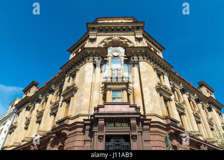 Moskau, Russland-14.2016 kann. Bank of Moscow befindet sich im historischen Gebäude des 19. Jahrhunderts Stockfoto