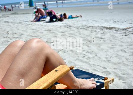 Genießen Sie die Sonne am Strand von Hilton Head Island, South Carolina Stockfoto