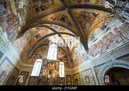 Orvieto. Umbrien. 15. Jahrhundert Fresken in der Kapelle San Brizio (La Cappella di San Brizio, o Cappella Nova), der Dom von Orvieto.  Im Jahre 1447 Fra Stockfoto