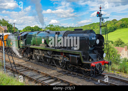 SR West Country Class 4-6-2 Pacific 'Taw Valley' Dampflokomotive (Nr. 34027, Baujahr 1939), Severn Valley Railway, Highley Station, Shropshire, Großbritannien Stockfoto