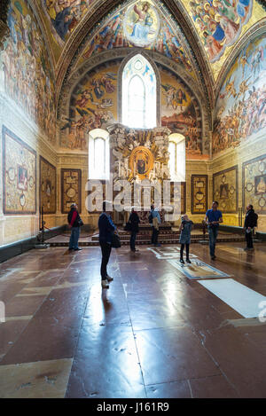 Orvieto. Umbrien. 15. Jahrhundert Fresken in der Kapelle San Brizio (La Cappella di San Brizio, o Cappella Nova), der Dom von Orvieto.  Im Jahre 1447 Fra Stockfoto