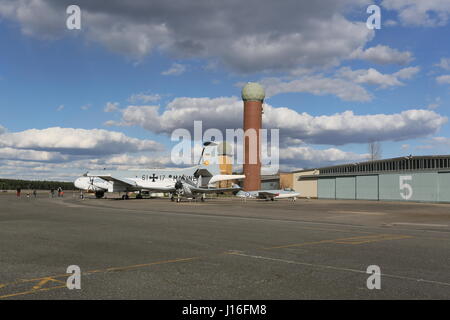 Berlin, Deutschland, 5. April 2015: Militärflugzeuge Ausstellung am Flugplatz Gatow. Stockfoto