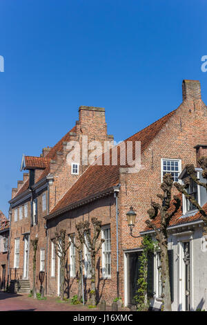 Alte Häuser von Muurhuizen Straße in Amersfoort, Niederlande Stockfoto