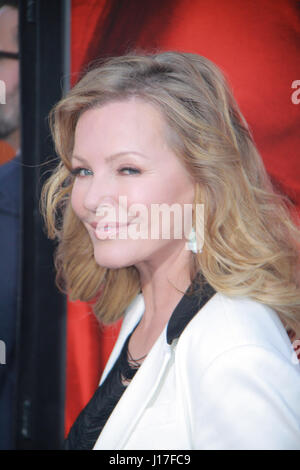 Los Angeles, USA. 18. April 2017. Cheryl Ladd 18.04.2017 der Los Angeles Weltpremiere von "Unforgettable" anlässlich der TCL Chinese Theater in Hollywood, CA Foto: Cronos/Hollywood News Stockfoto