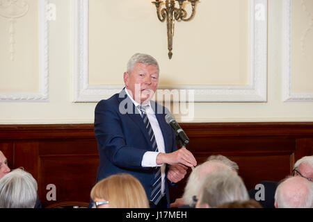 Alan Johnson, Labour MP, Hull Oldie literarische Mittagessen 11-04-17, Stockfoto