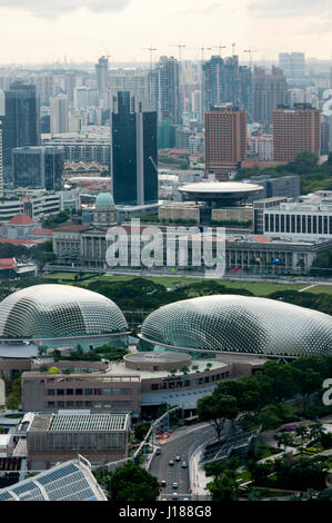 Theater an der Bucht aka der Durian, Esplanade Luftaufnahme - Theater an der Bucht und Fluss Singapur, Singapur Stockfoto