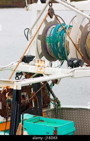 Trawler im Hafen von Honfleur - Normandie - Frankreich Stockfoto