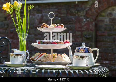 Tintern Station und Tintern Station Cafe. Hohe Tees für den Frühling & Sommer. Stockfoto