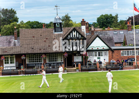 Alderley Edge Cricket Club ist ein Amateur Kricket-Verein basieren an Alderley Edge in Cheshire Stockfoto