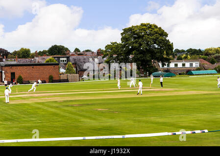 Alderley Edge Cricket Club ist ein Amateur Kricket-Verein basieren an Alderley Edge in Cheshire Stockfoto