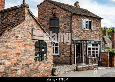 Den Kabelbaum Teekocher und Bäckereien an der Blists Hill, in der Nähe der viktorianischen Stadt Madeley, Shropshire, England, UK. Stockfoto