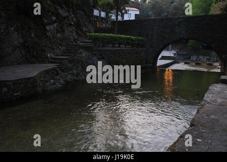 Flussstrand Nossa Senhora da Piedade in Serra da Região, Coimbra, Portugal Stockfoto