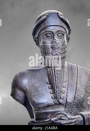 Statue von Puzur-Ishtar Shakkanakku (militärische Gouverneur oder Prinz ca. 2050 v. Chr.)) von Mari von Akkad Könige ernannt. Pergamon-Museum, Berlin Stockfoto