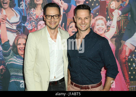 Sydney, Australien. 19. April 2017. TBC kommt auf dem roten Teppich für die Sydney-Premiere von Kinky Boots bei Capitol Theater, 13 Campbell Street, Haymarket. Bildnachweis: Richard Milnes/Alamy Live-Nachrichten Stockfoto